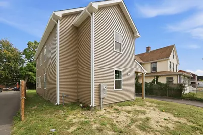 193 Hancock St, Springfield, MA 01109 - Photo 3
