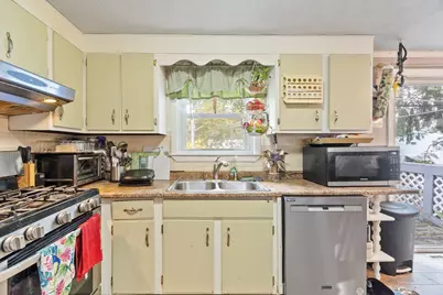 53 Cook St, Lynn, MA 01902 - Photo 9