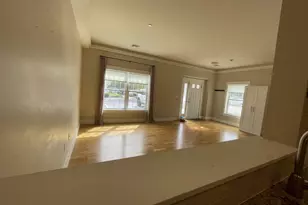54 Loomis, Bedford, MA 01730 - Photo 7