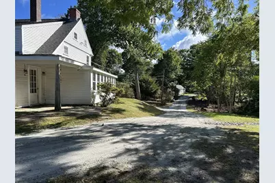 5 Roberts Ct, Gloucester, MA 01930 - Photo 5
