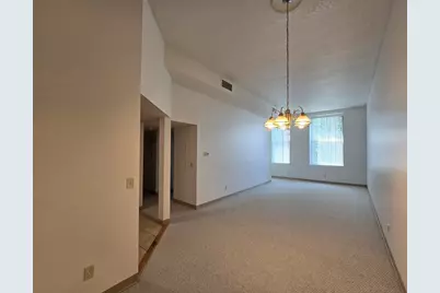 130 Beach St #208, Quincy, MA 02170 - Photo 5