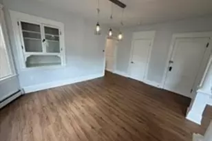 7 Wyman St, Worcester, MA 01610 - Photo 3