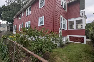 9 Henry St, Brookline, MA 02445 - Photo 15