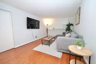 11 Cogswell Ave, Cambridge, MA 02140 - Photo 3