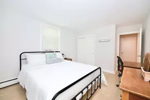 11 Cogswell Ave, Cambridge, MA 02140 - Photo 7