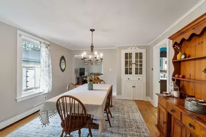 2 Hill St, Amesbury, MA 01913 - Photo 11