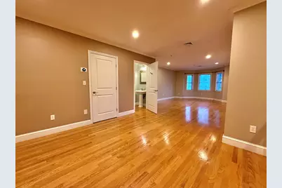 146 Adams St #2, Waltham, MA 02453 - Photo 9