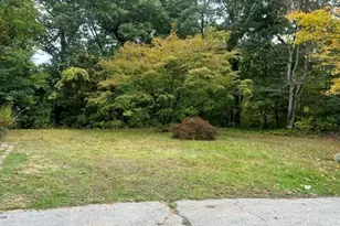 640 Oakhill Ave, Attleboro, MA 02703 - Photo 3