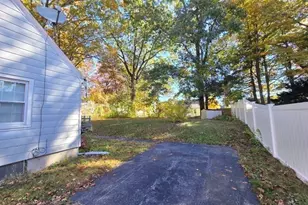 20 Ridgewood Rd, Worcester, MA 01606 - Photo 7