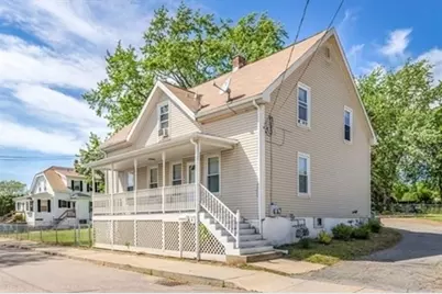 9 Valley St #1, Blackstone, MA 01504 - Photo 1