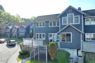 62 Amity Pl, Amherst, MA 01002 - Photo 3