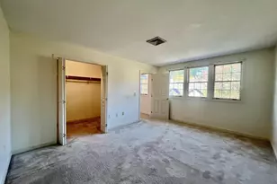 62 Amity Pl, Amherst, MA 01002 - Photo 19