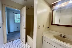 62 Amity Pl, Amherst, MA 01002 - Photo 27