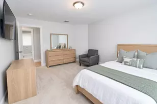 1531 Broadway, Raynham, MA 02767 - Photo 11