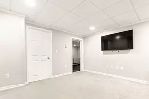 1531 Broadway, Raynham, MA 02767 - Photo 21