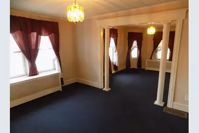 1346 President Ave., Fall River, MA 02720 - Photo 7