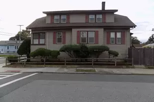 1346 President Ave, Fall River, MA 02720 - Photo 3