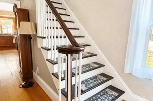 29 Rogers Ave, West Springfield, MA 01089 - Photo 11
