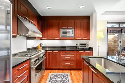 2400 Beacon #404, Boston, MA 02467 - Photo 15