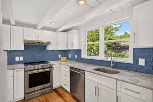 8D Commercial St, Provincetown, MA 02657 - Photo 7