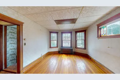 15 Peter Parley Rd, Boston, MA 02130 - Photo 9