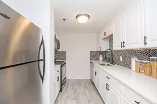 100 Boatswains Wy, Chelsea, MA 02150 - Photo 13