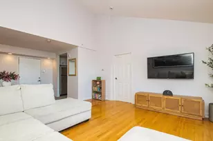 100 Boatswains Wy, Chelsea, MA 02150 - Photo 3