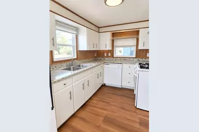 300 East Washington St #R30, North Attleboro, MA 02760 - Photo 3