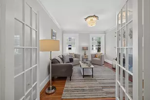 26 Medfield St, Boston, MA 02115 - Photo 5