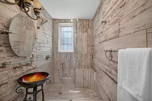 26 Medfield St, Boston, MA 02115 - Photo 9