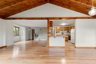 80 Temple Rd, Waltham, MA 02452 - Photo 11