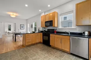 82 Tuttle St, Boston, MA 02125 - Photo 7