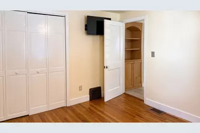 211 Holyoke St, Ludlow, MA 01056 - Photo 13