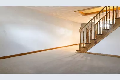 211 Holyoke St, Ludlow, MA 01056 - Photo 27