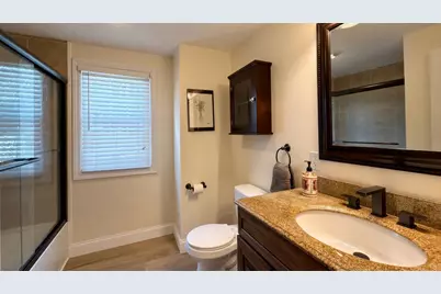 211 Holyoke St, Ludlow, MA 01056 - Photo 17