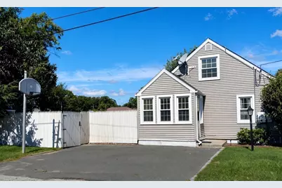 211 Holyoke St, Ludlow, MA 01056 - Photo 41