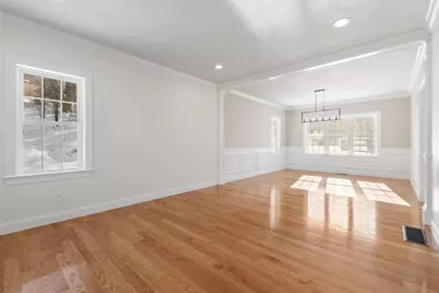2 Clover Glen Circle, Shrewsbury, MA 01545 - Photo 9
