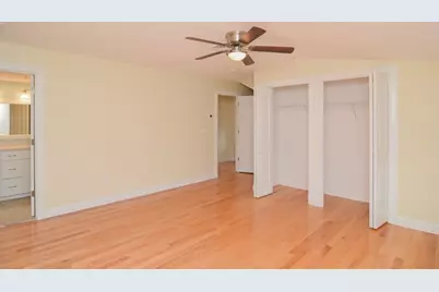 60 Lenox St #18, Norwood, MA 02062 - Photo 9