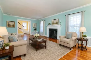 142 Jackson St, Newton, MA 02459 - Photo 5