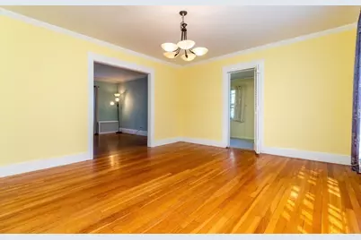 142 Jackson St, Newton, MA 02459 - Photo 9