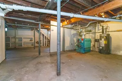 142 Jackson St, Newton, MA 02459 - Photo 29