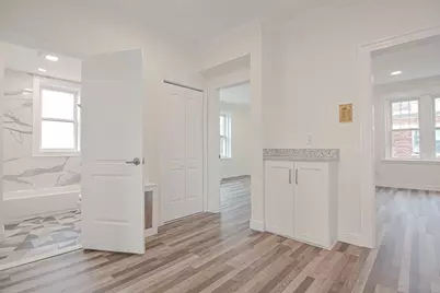 453 Washington #5, Brookline, MA 02446 - Photo 9