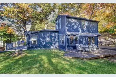 7 West St, Melrose, MA 02176 - Photo 1