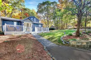 7 West St, Melrose, MA 02176 - Photo 3