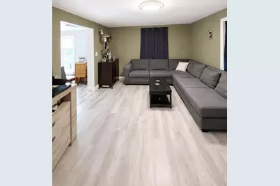 113 Lake St, Bellingham, MA 02019 - Photo 15