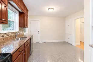 39 Greycliff, Boston, MA 02135 - Photo 7
