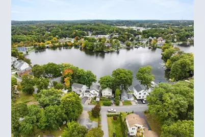 18 Bay View Dr, Shrewsbury, MA 01545 - Photo 3