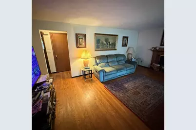 17 Howe St, Ipswich, MA 01938 - Photo 9