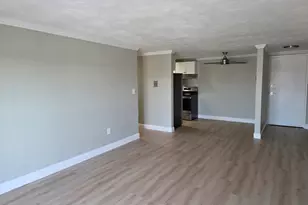 36 Crescent St, Wakefield, MA 01880 - Photo 5