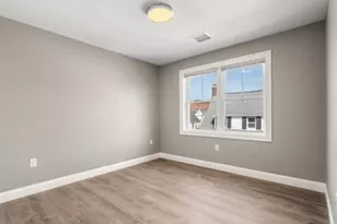 73 Union St, Holbrook, MA 02343 - Photo 3